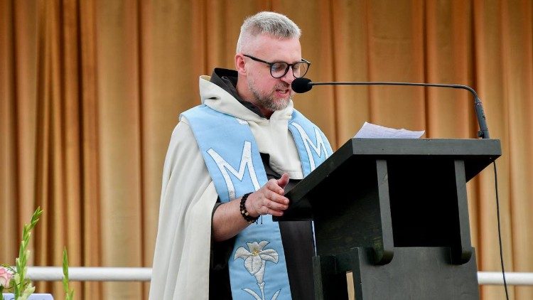 Отець Віталій Козак