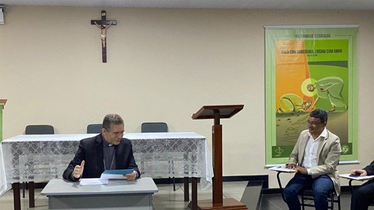 Acolhida de dom Luiz Henrique