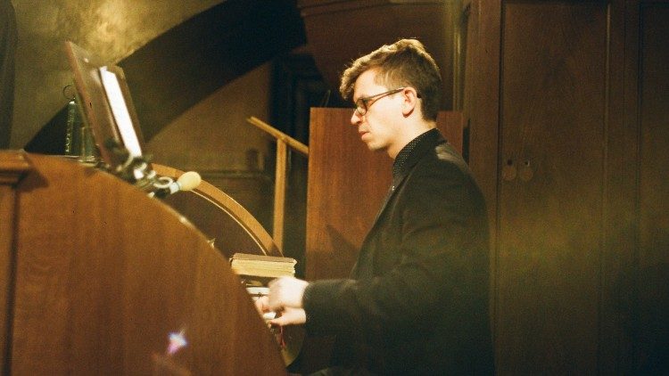 Домінік Дубєль, ТІ