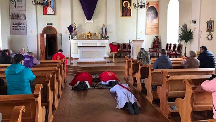 Litergy of the Passion the church of the seminary at Vorzel  