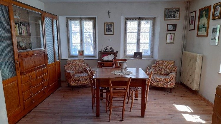 Ancora un immagine della grande stanza (poi utilizzata come sala) dove è nato Albino Luciani a Canale D'Agordo