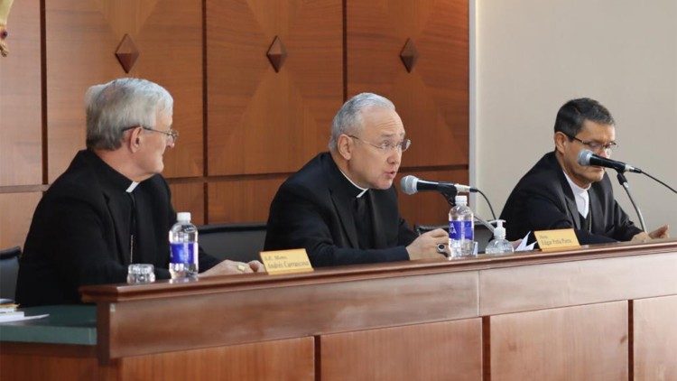 Encuentro con los Obispos de Ecuador