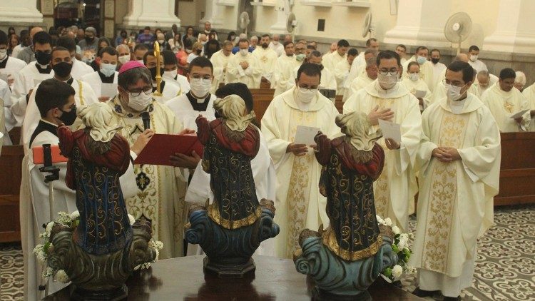 Diocese de Nova Friburgo: 60 anos de Consagração a Imaculada Conceição