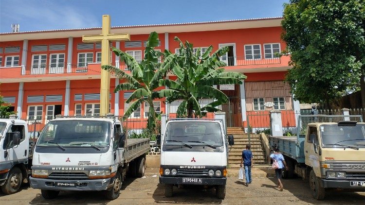 Seminário Menor São Paulo Apóstolo, São Tomé e Príncipe