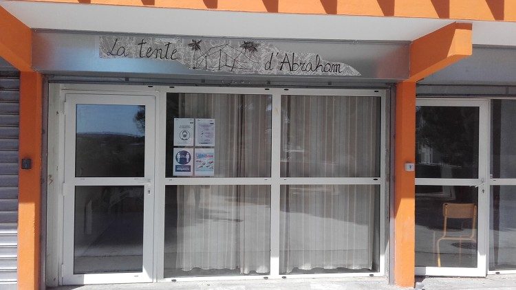 Le local social, La Tente d'Abraham