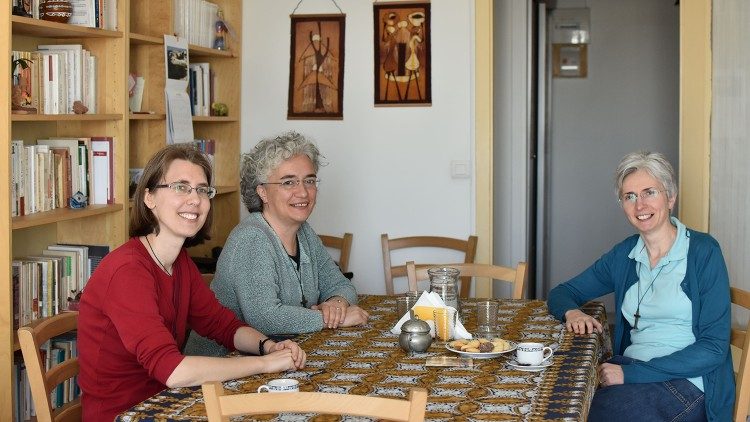 Sœurs Francesca, Anna et Lara. 