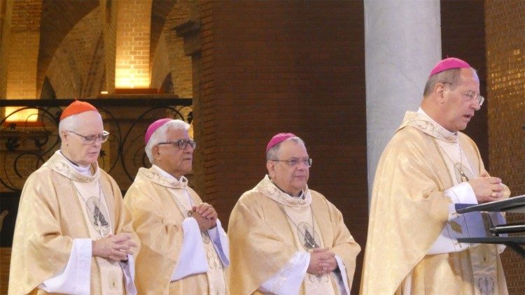 Celebração no Santuário Nacional de Aparecida