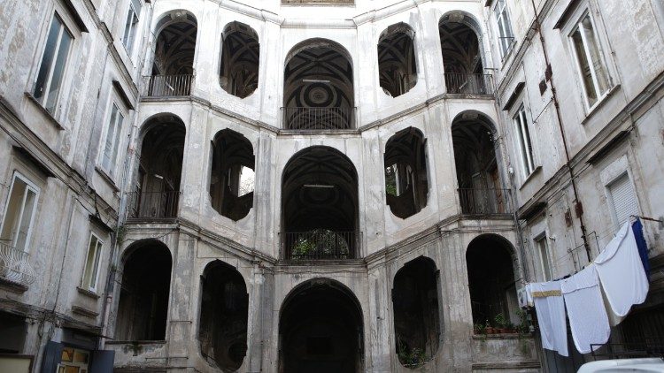 Rione Sanità, Palazzo Sanfelice.