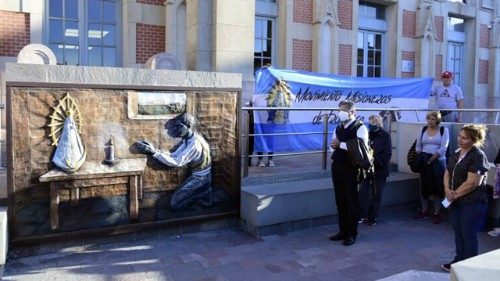 En Argentine, le Pape salue le travail des Missionnaires de François