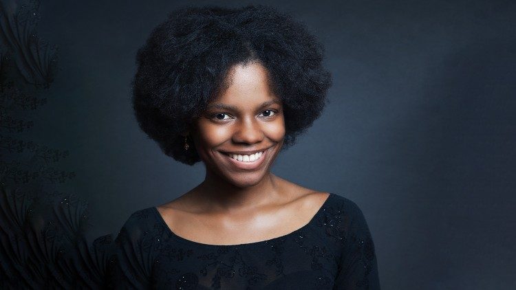 Marielle Cafafa - Chefe de Orquestra 