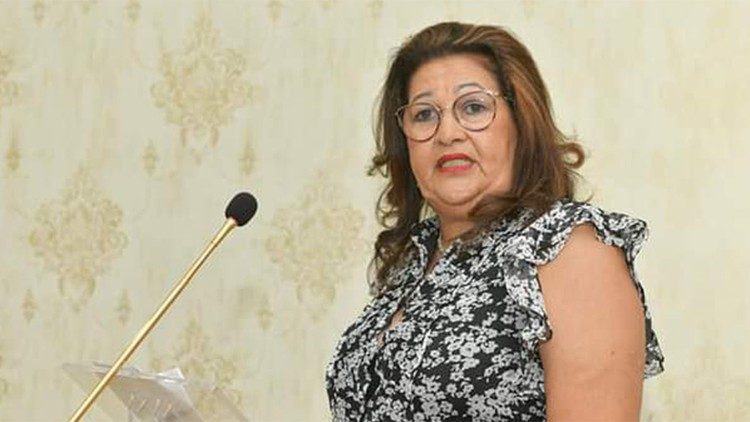 Lena Marçal - Coordenadora da Antologia "Mulheres e seus destinos” 