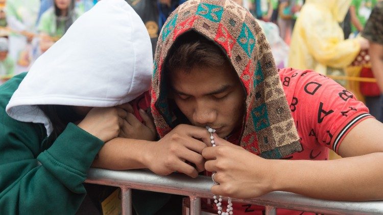 Rencontre avec les jeunes des Philippines, en janvier 2015.