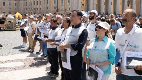Il Papa: l’Osservatore di strada, gli ultimi i veri protagonisti
