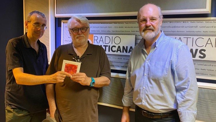 Giovanni Guaccero, Elói Stein e Silvonei José nos estúdios da Rádio Vaticano