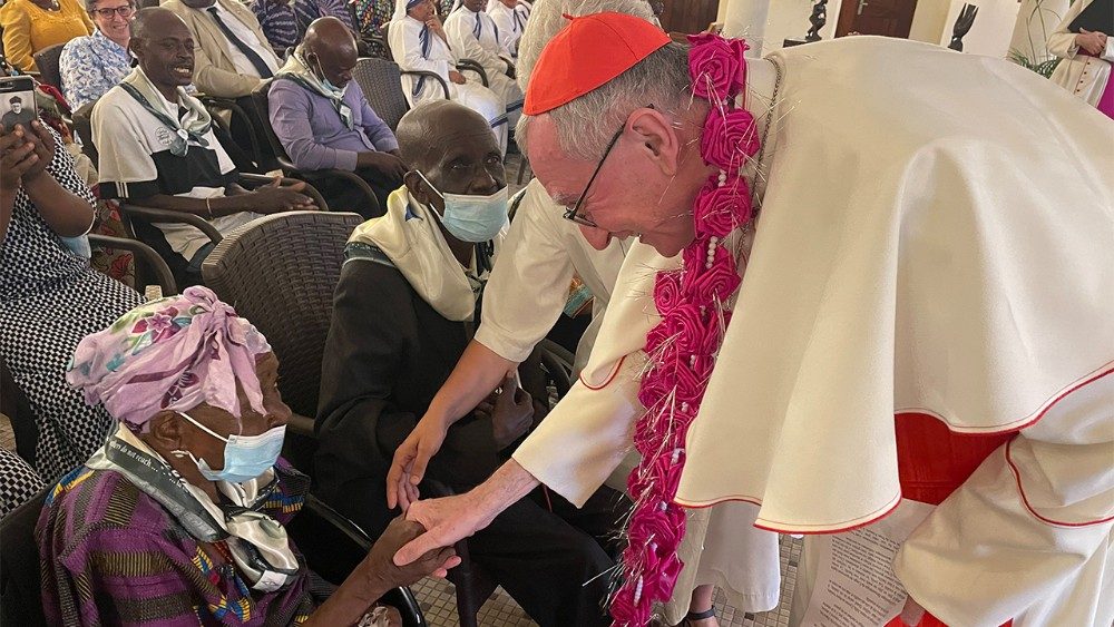 2022.07.03 Il cardinale Pietro Parolin incontra le Congregazioni religiose di Kinshasa