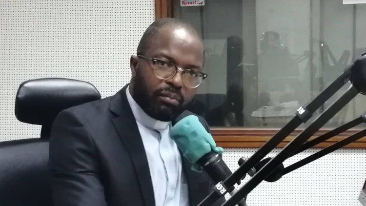 Padre Celestino Epalanga, Secretário da Comissão Justiça e Paz da CEAST (Angola)