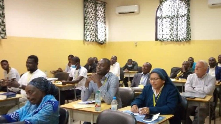 Semana Bíblica Nacional em Angola 