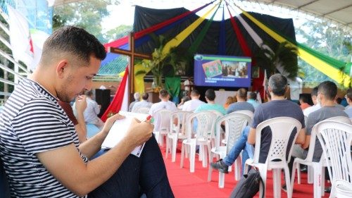 Seminaristas refletem relação entre missão ad gentes e magistério da Igreja