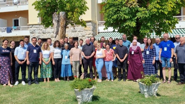 Tutti gli student che hanno partecipato agli incontri Teologici del Mediterraneo