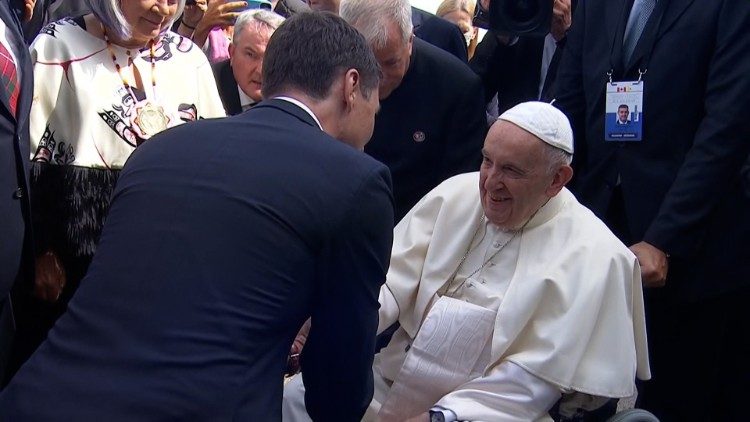 Il saluto del primo ministro Justin Trudeau