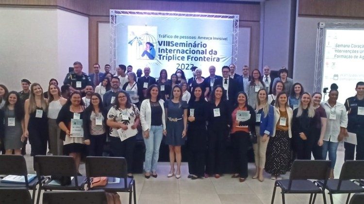 O VIII Seminário Internacional da Tríplice Fronteira – Tráfico de Pessoas, ameaça invisível