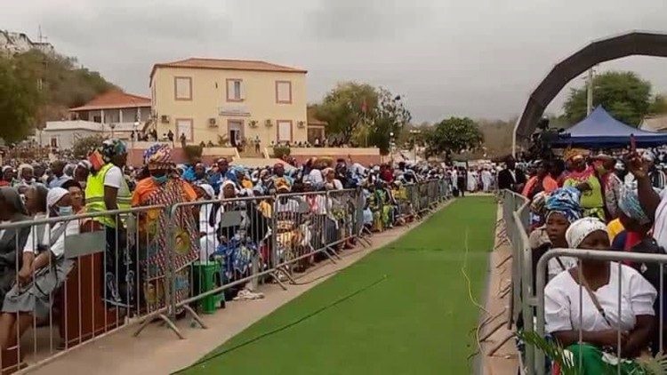 Peregrinação ao Santuário da Muxima, em Angola