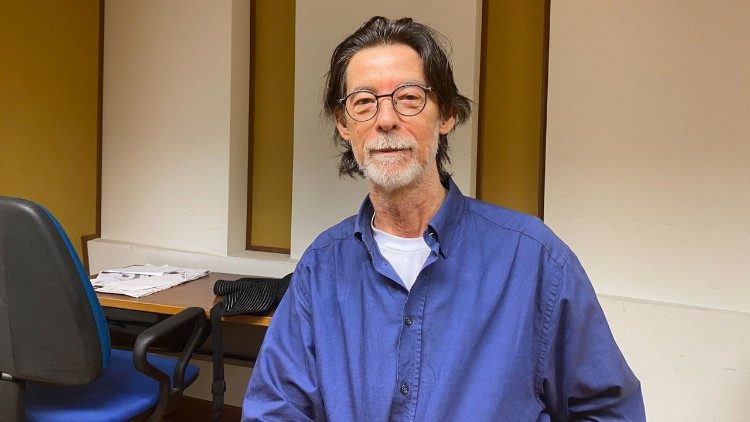 Escritor Ítalo-brasileiro Mário Contini Júnior