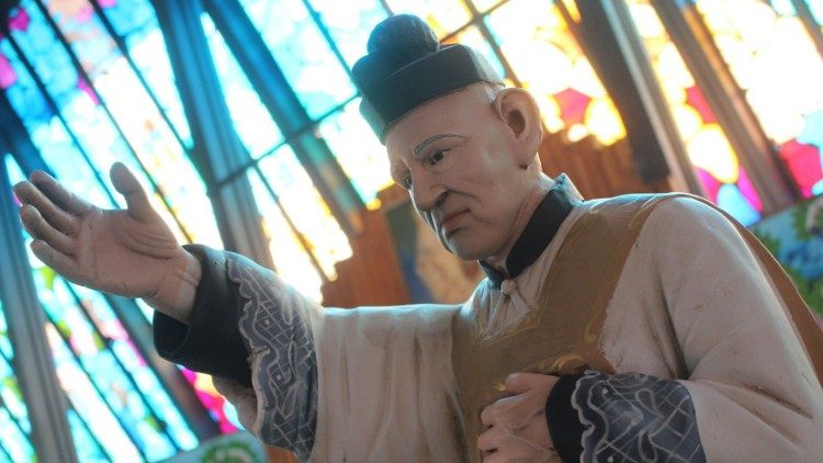 Padre Donizetti tem relíquia entronizada na Catedral de São José do Rio Preto