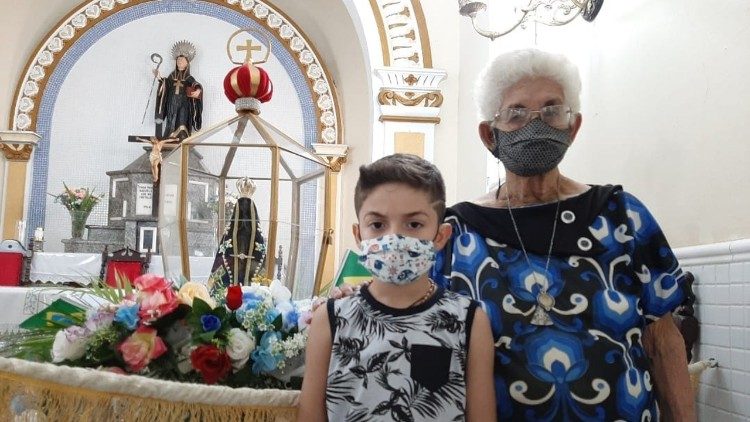 Edith com o neto Pedro