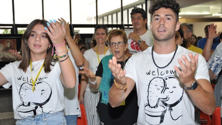 Młodzi uczestnicy spotkania Tendopoli w Teramo