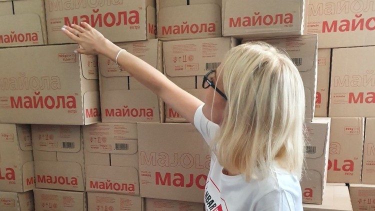 Distribuzione di aiuti della Caritas