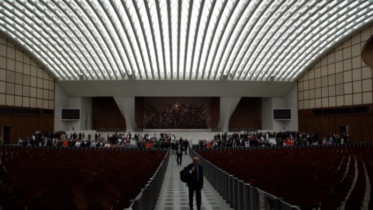 Sala Paulo VI durante as visitas de cortesia aos novos cardeais