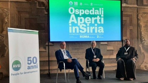 Zenari: Siria percossa e abbandonata, ora serve sostenere lo sviluppo