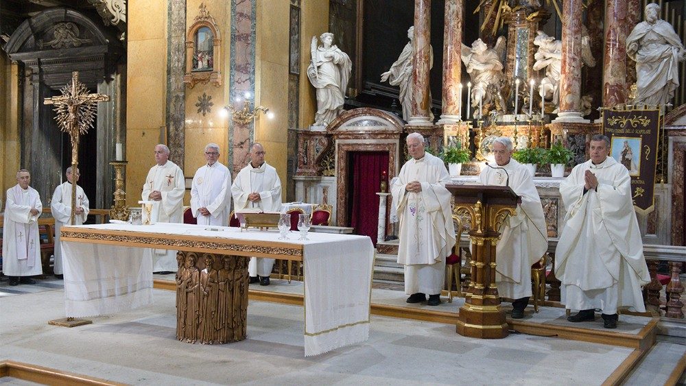 La Messa per il 50° di sacerdozio di padre Federico Lombardi