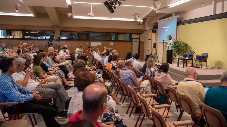 Un incontro di responsabili del Movimento dei Focolari: il dramma degli abusi e il percorso di contrasto e di formazione intrapreso al cui centro ci sono le vittime