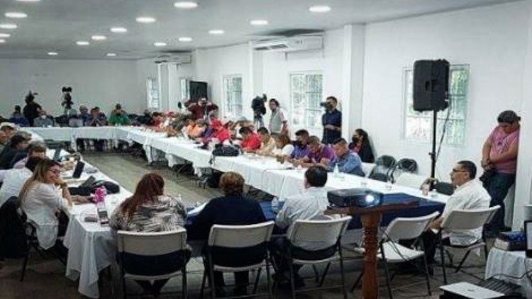 Panamá: Los obispos anuncian la segunda fase del diálogo, un nuevo paso en la lucha contra la desigualdad 