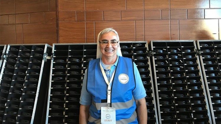 La Hermana Francesca, voluntaria de "Economía de Francisco", reconoce la providencial coincidencia de este evento con el Tiempo de la Creación, que concluye el 4 de octubre.