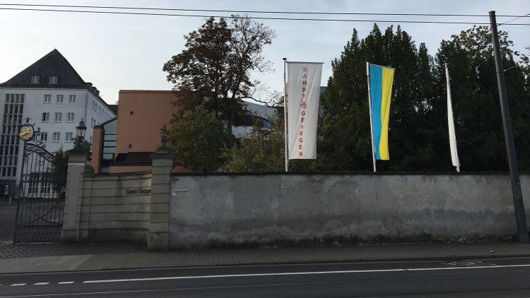 The Zukunftswerkstatt (“Workshop for the Future”) Catholic youth center in Frankfurt, Germany