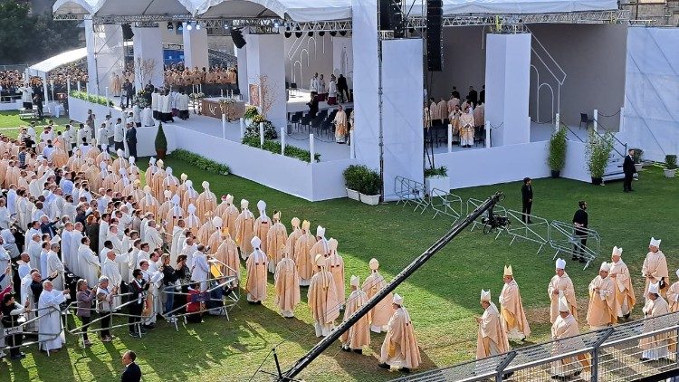 L'inizio della celebrazione a Matera