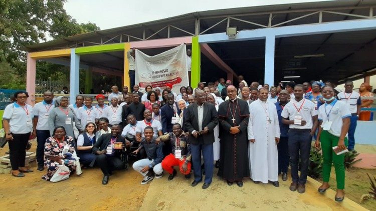 II Simpósio Bíblico Internacional, realizado entre os dias 16 e 18 de setembro em Luanda, capital da Angola. 