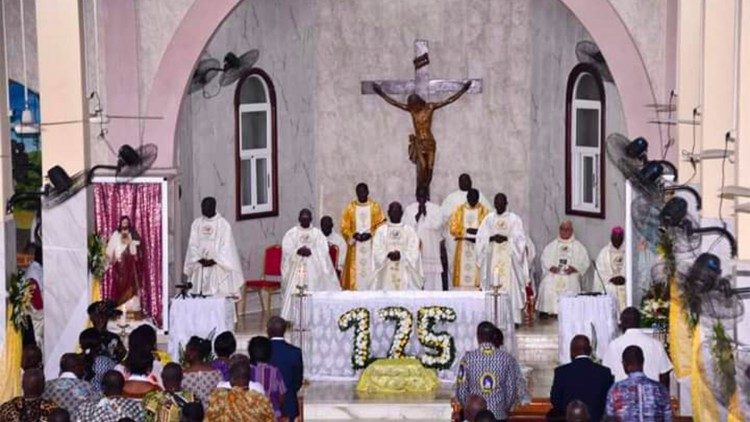 Messe d'action de grâce  à la  Saint-Pierre Claver de Bonoua  en Côte d’Ivoire 