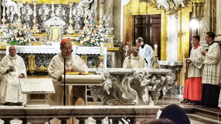 Kardinal Walter Kasper bei der Festmesse in der Kirche Maria dell'Anima, Rom