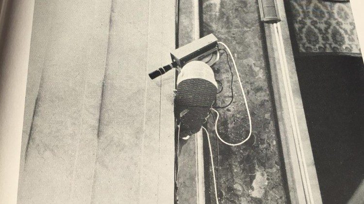 Una telecamera dell'impianto a circuito chiuso