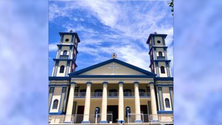  Catedral Metropolitana del Sagrado Corazón de Jesús de Cumaná
