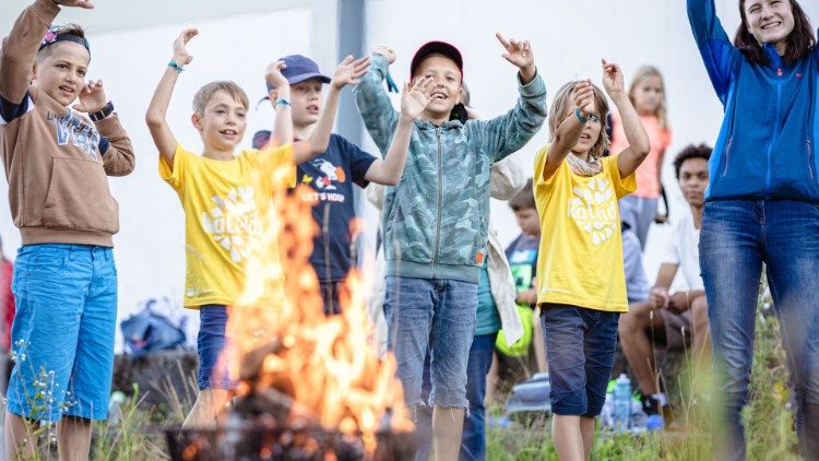 Lagerfeuerfreude im Jungscharlager