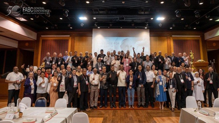 I partecipanti alla Conferenza della Federazione delle Conferenze Episcopali dell’Asia