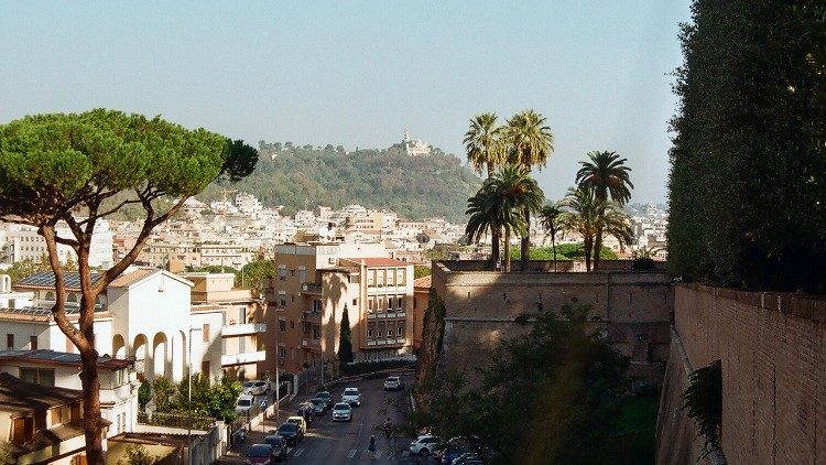 Muros do Vaticano - Vista de Roma