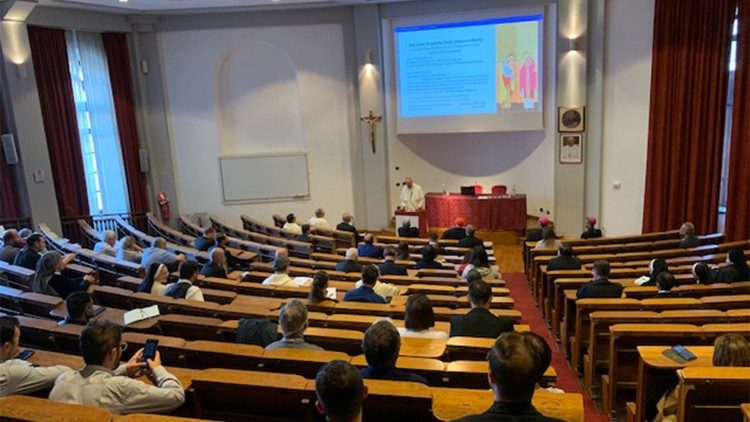 Bei einer Tagung im Angelicum