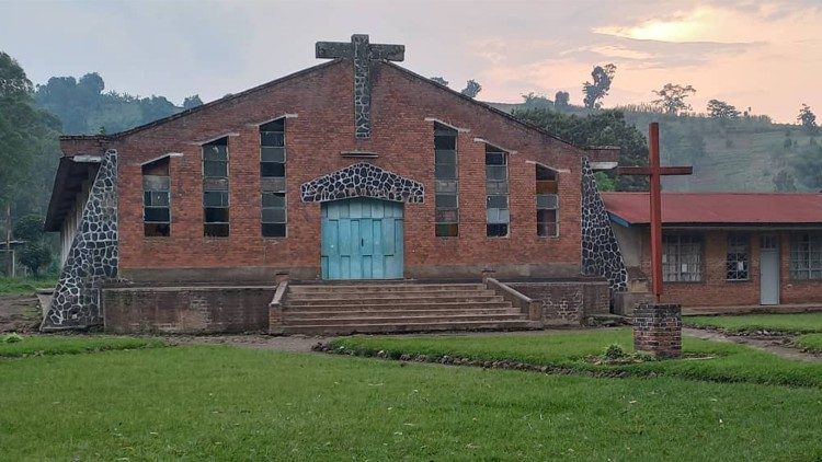 Paroisse Notre-Dame de Lourdes de Jomba, vidée de sa communauté