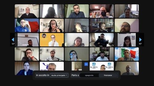 Vatican hosts 'digital Synod' Christmas celebration for Catholic influencers